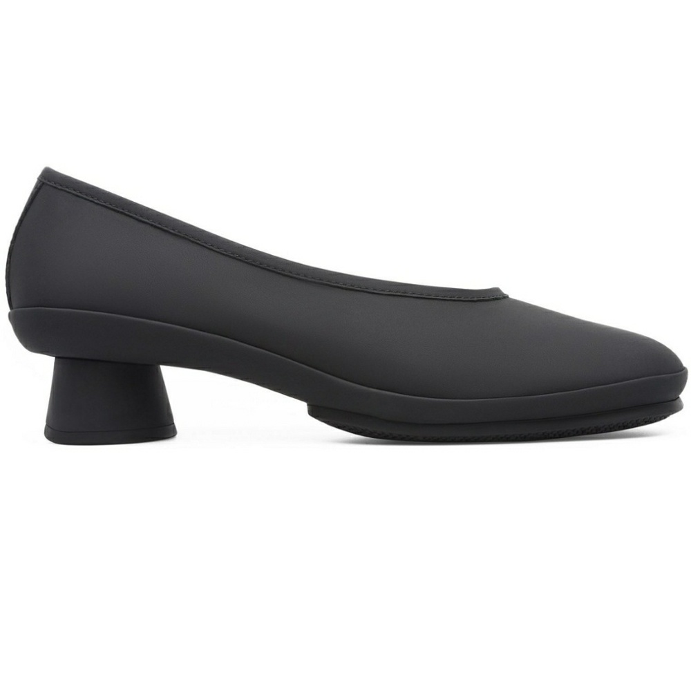 Camper Alright Pumps